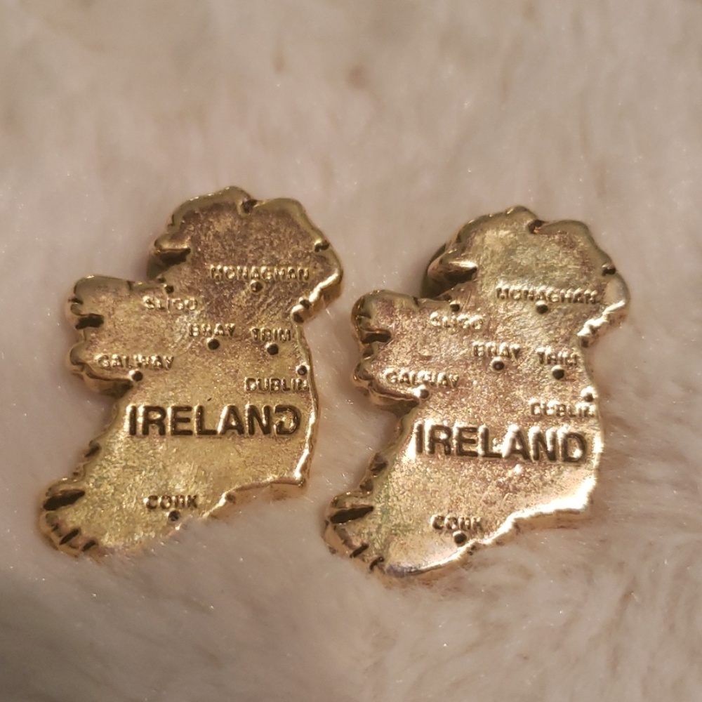2 Ireland broaches gold tone excellent condition